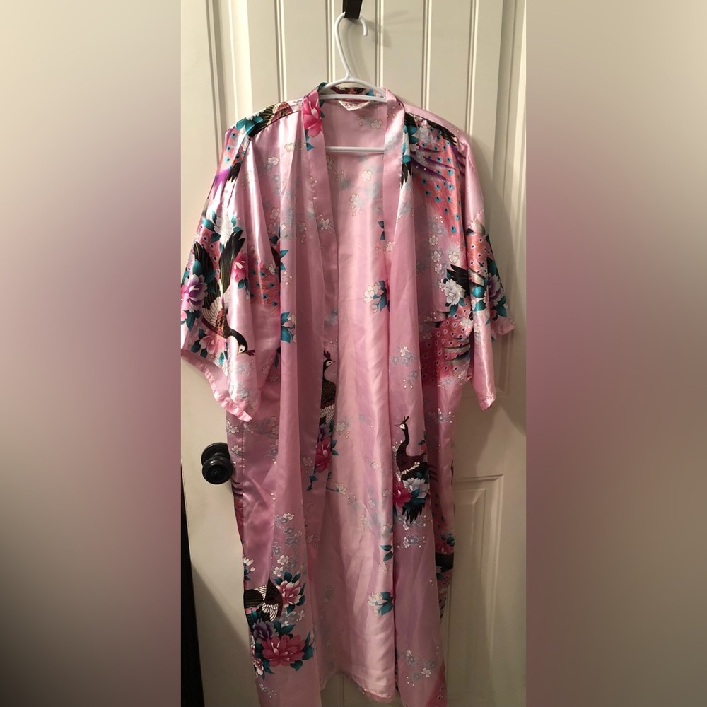 Pink Satin Kimono Robe with Peacock Print. (As-is. No belt )